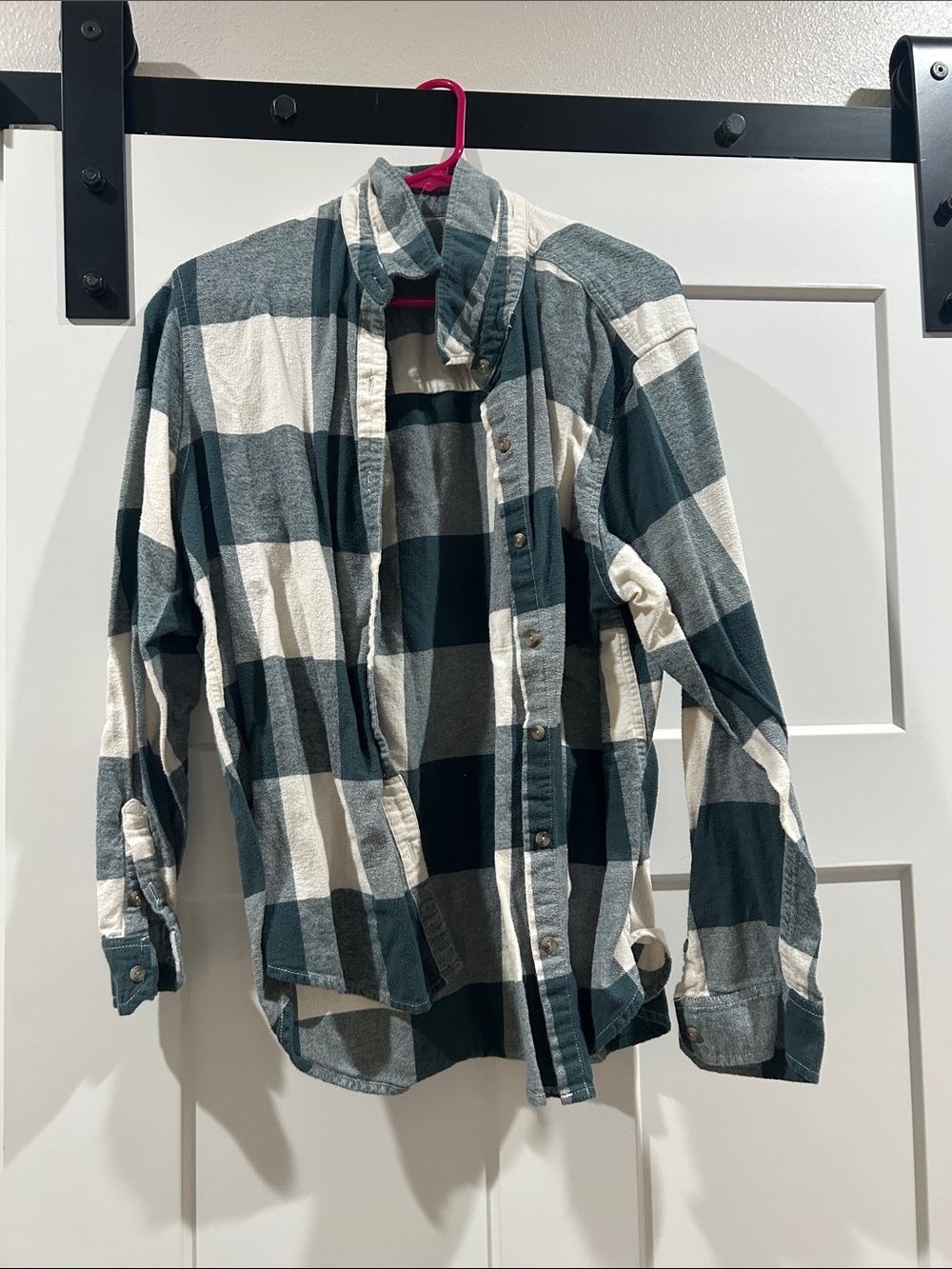 Universal Thread Women's Plaid Button-Down Shirt in Gray & Cream